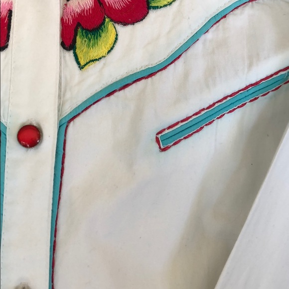 Vintage Collection embroidered shirt - Picture 6 of 10